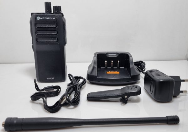 خرید فروش نمایندگی واکی تاکی قیمت بیسیم موتورولا 1700Plus پلاس 15واتی خرید فروش نمایندگی واکی تاکی قیمت بیسیم موتورولا 1700Plus پلاس 15واتی