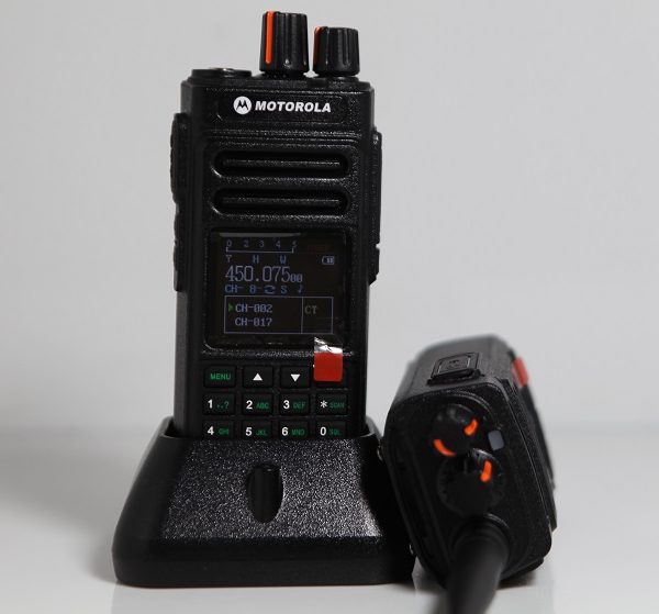 خرید فروش نمایندگی واکی تاکی قیمت بیسیم موتورولا CP-1600 برد بلند