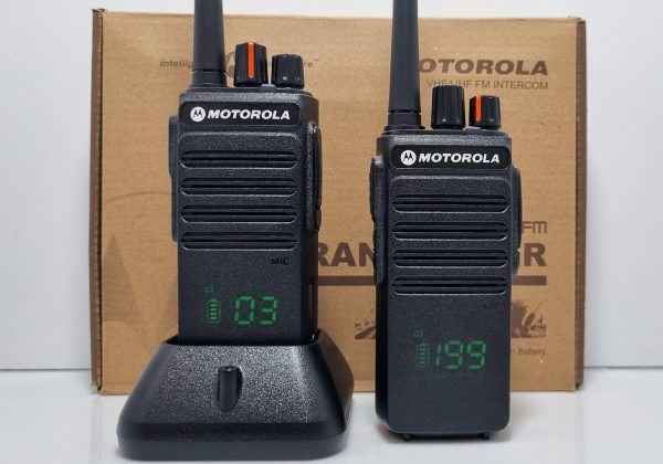خرید فروش نمایندگی واکی تاکی قیمت بیسیم موتورولا CP-5810 برد بالا خرید فروش نمایندگی واکی تاکی قیمت بیسیم موتورولا CP-5810 برد بالا