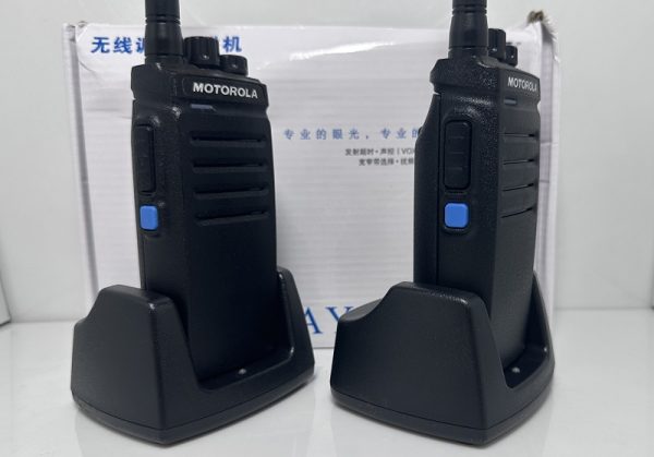 خرید فروش نمایندگی واکی تاکی قیمت بیسیم موتورولا MT-1000 خرید فروش نمایندگی واکی تاکی قیمت بیسیم موتورولا MT-1000