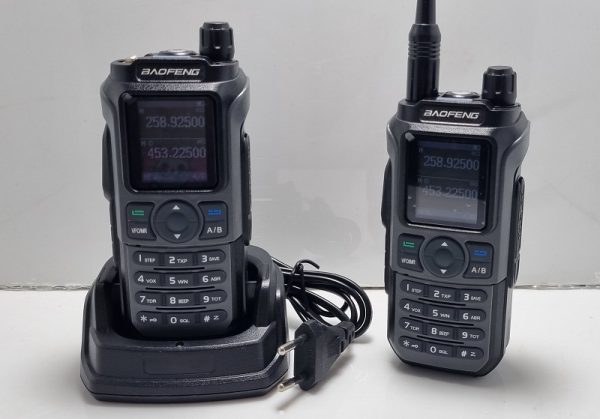 خرید فروش نمایندگی واکی تاکی قیمت بیسیم باوفنگ UV-21 Pro V2 خرید فروش نمایندگی واکی تاکی قیمت بیسیم باوفنگ UV-21 Pro V2