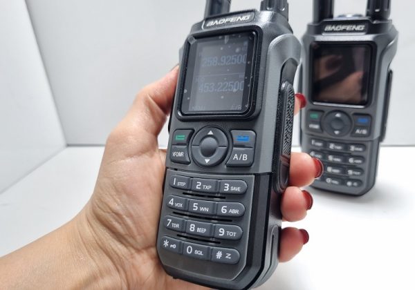 خرید فروش نمایندگی واکی تاکی قیمت بیسیم باوفنگ UV-21 Pro V2 خرید فروش نمایندگی واکی تاکی قیمت بیسیم باوفنگ UV-21 Pro V2