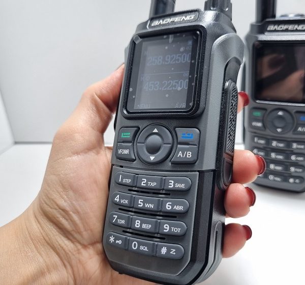 خرید فروش نمایندگی واکی تاکی قیمت بیسیم باوفنگ UV-21 Pro V2