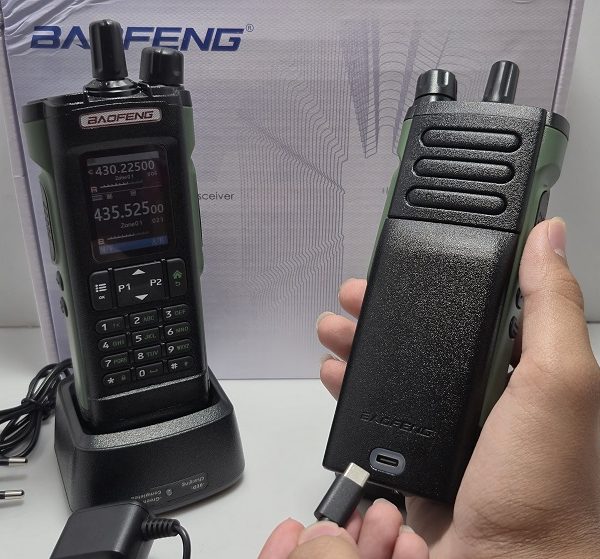 خرید فروش نمایندگی واکی تاکی قیمت بیسیم باوفنگ UV-32