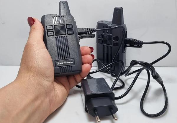 شارژر بیسیم موتورولا Motorola M2-666 ام2-666