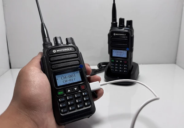 باتری بیسیم Motorola CP-7000